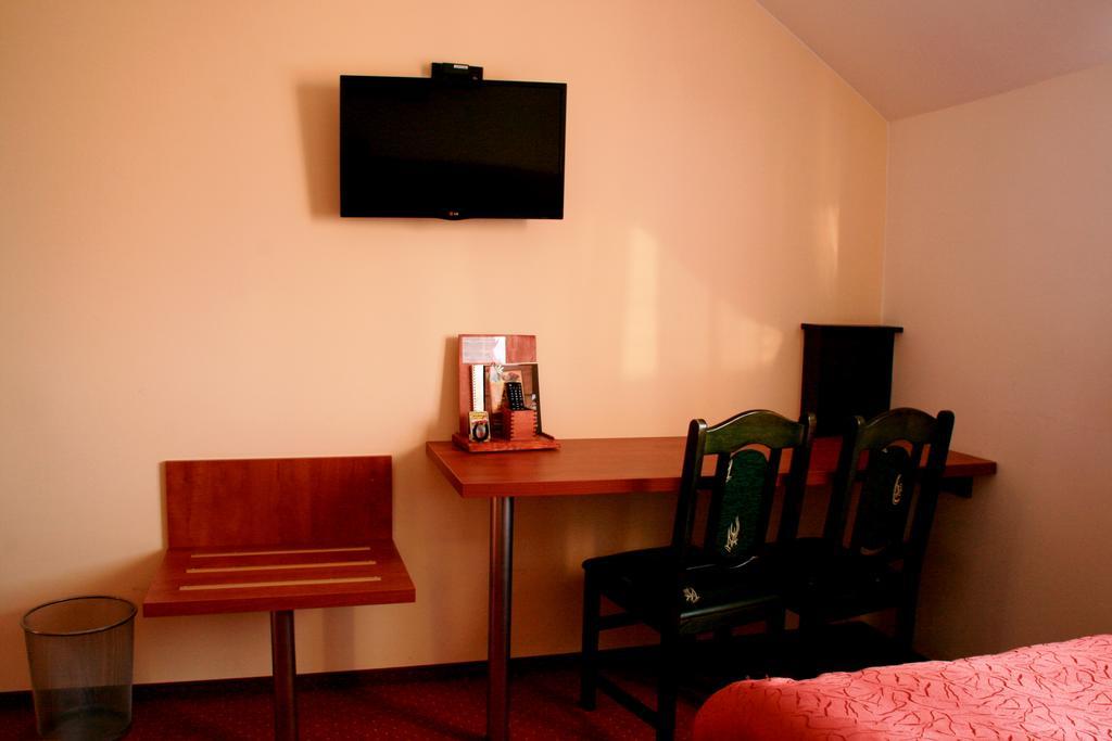 Hotel Kuznia Oberza Polska Lysomice Luaran gambar